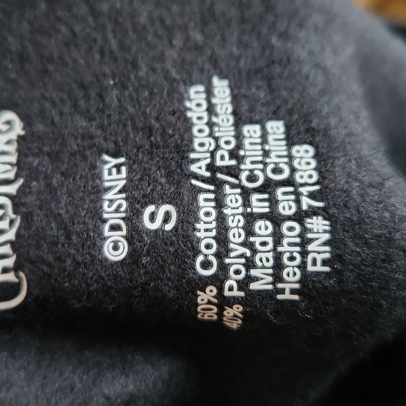 NWT!! Tim Burtons nightmare sweatshirt - Picture 6 of 6